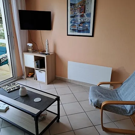 Cosy Pres De La Avec Balcon, Wi-fi Et Parking - - Fr-1-323-508 *